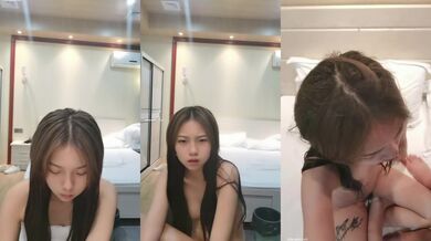 18岁 迷你小妹妹【同学】酒店开房被纹身男 爆操 很过瘾 (2)